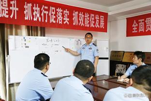 梅努全场数据：10次赢得地面对抗，8次成功抢断，2次成功过人